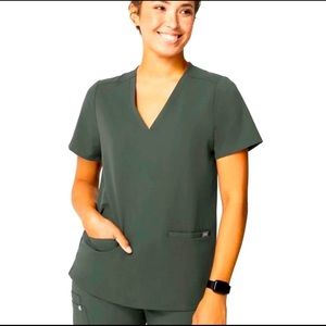 Figs women’s Casma Moss scrub top